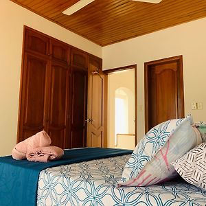Habitación con Cama King